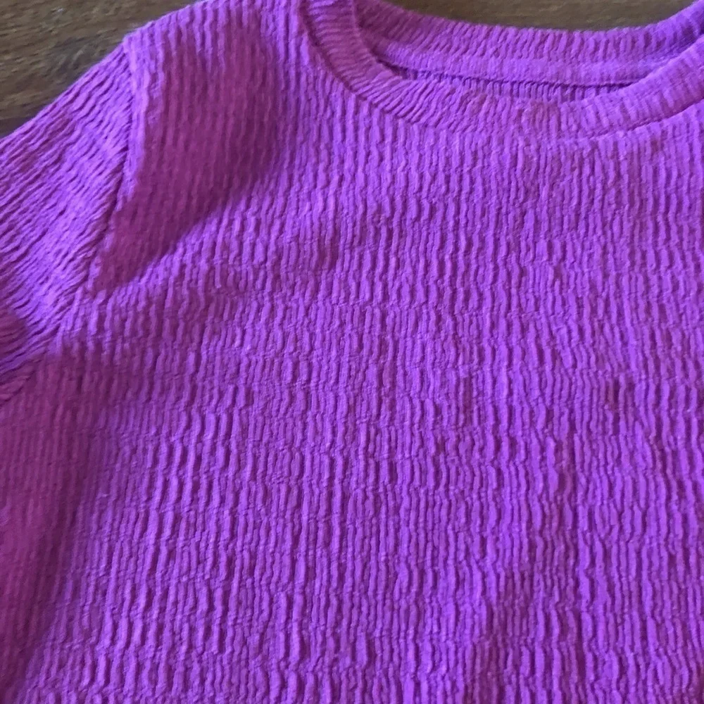 Wonder Nation pink crinkle short sleeve top in size M (7-8)
